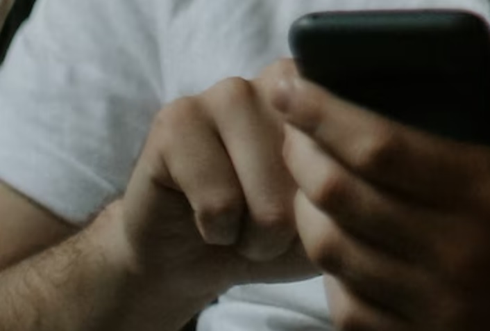 Outro homem é preso após exigir R$ 9 mil de jovem para não divulgar vídeo íntimo em Manaus