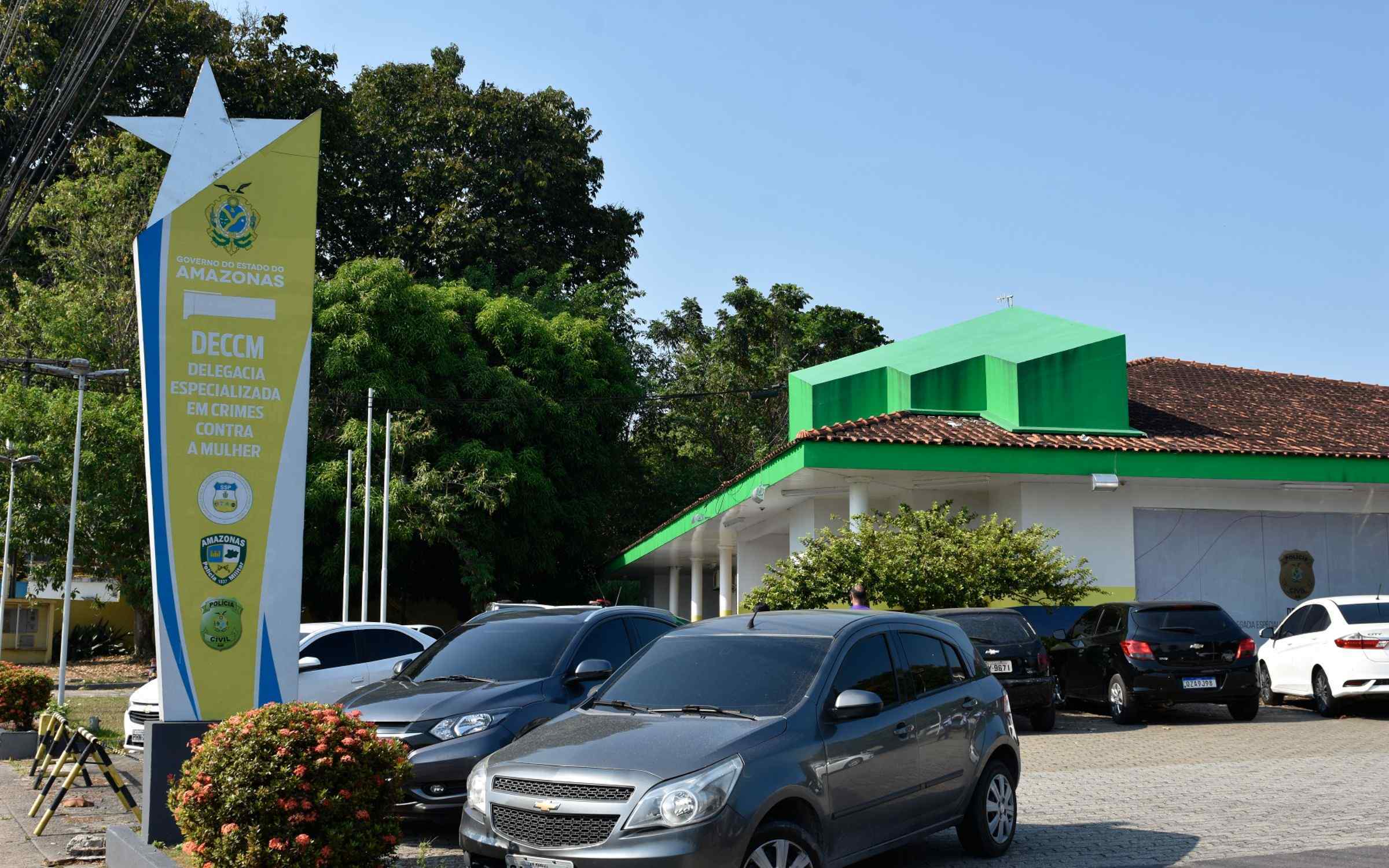 Homem é preso no trabalho por ameaçar ex-companheira em Manaus