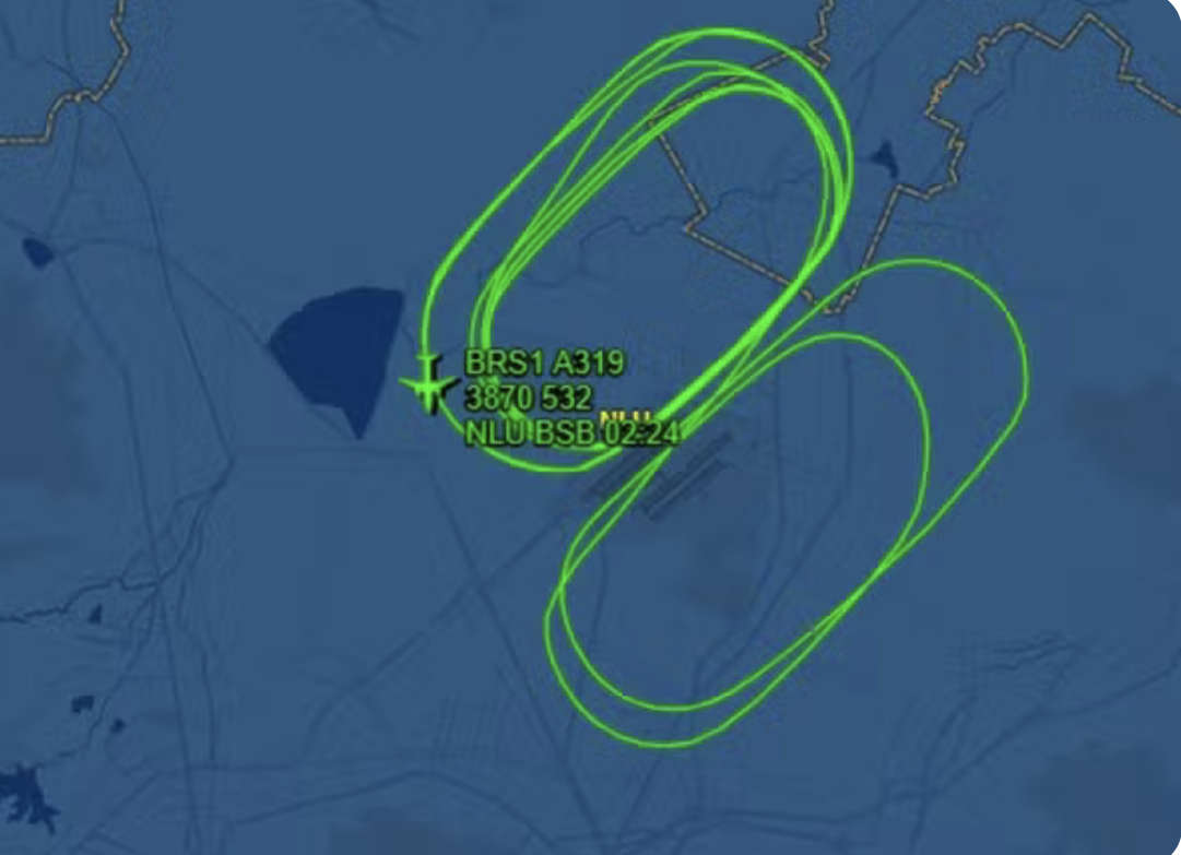 Avião do presidente Lula sofre problema técnico após decolagem no México