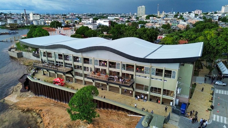 Mirante Lúcia Almeida e largo de São Vicente são inaugurados em Manaus
