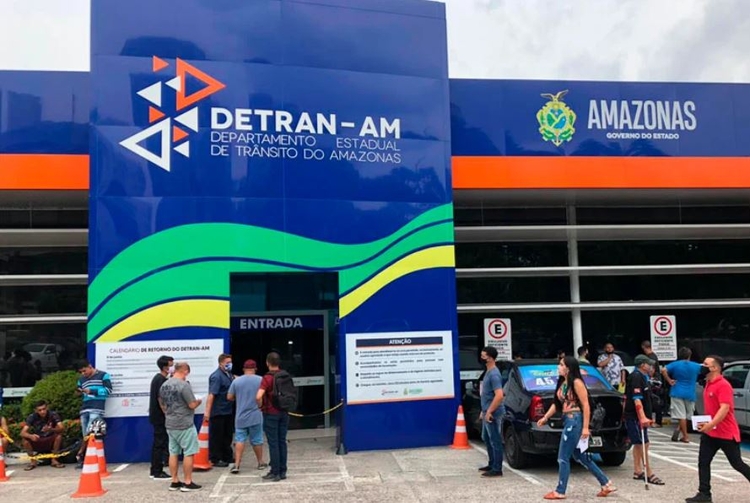 Concurso do Detran-AM registra mais de 8 mil faltosos neste domingo