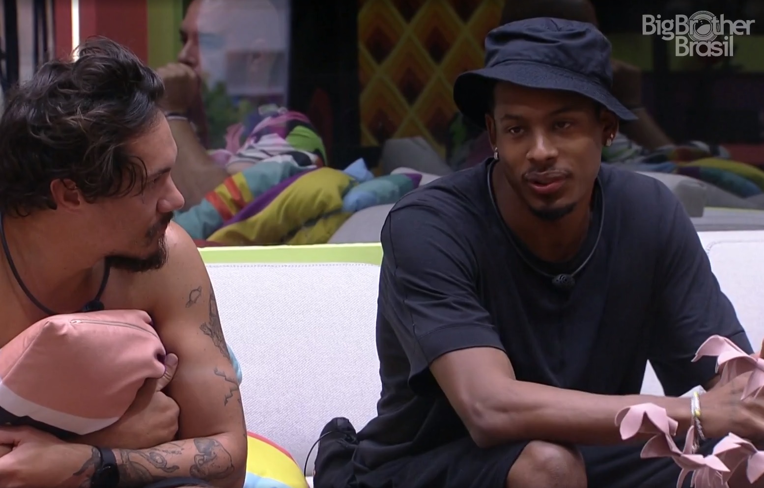 BBB 22: Paulo André revela quem ele considera a mais bonita da casa; e não é a Jade!