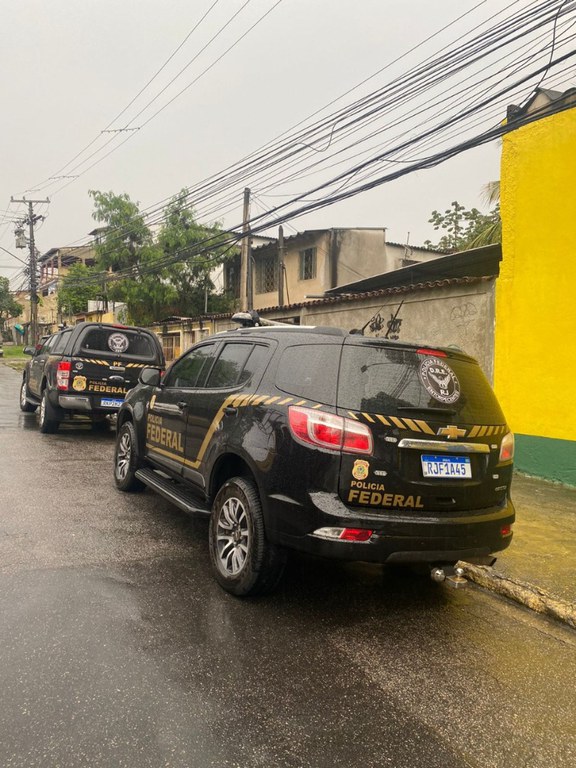 Operação da PF em Manaus mira criminosos e empresas envolvidas no tráfico internacional de drogas 