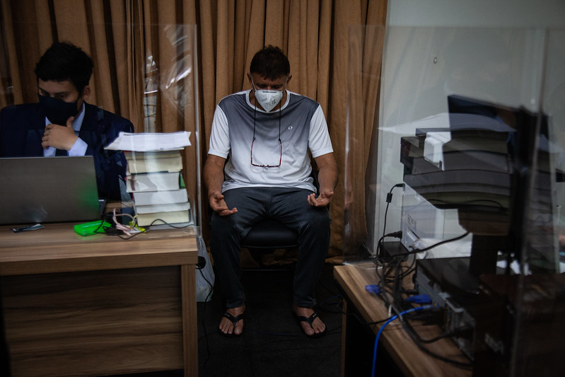 Áudio de gravador implantado por Ivan contra Jerusa interrompe sessão em 2º dia de julgamento 