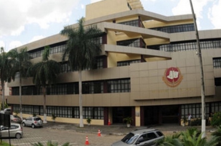 Promotor do MPAM é acusado de dar 'carteirada' para não ser multado em SC