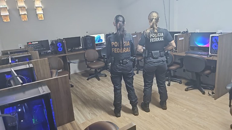 PF mira empresários e agências de publicidade suspeitos de criarem áudio fake do prefeito de Manaus