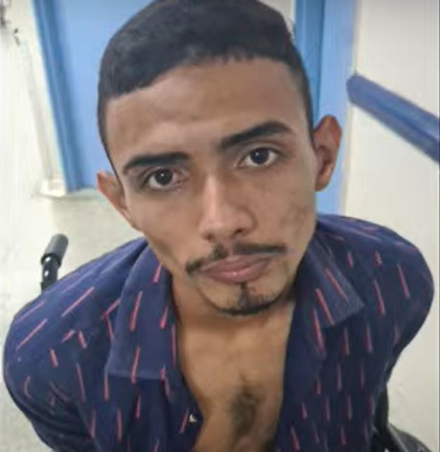 Vendedor de carvão é morto ao sair de casa para trabalhar em Manaus; Suspeito foi baleado 