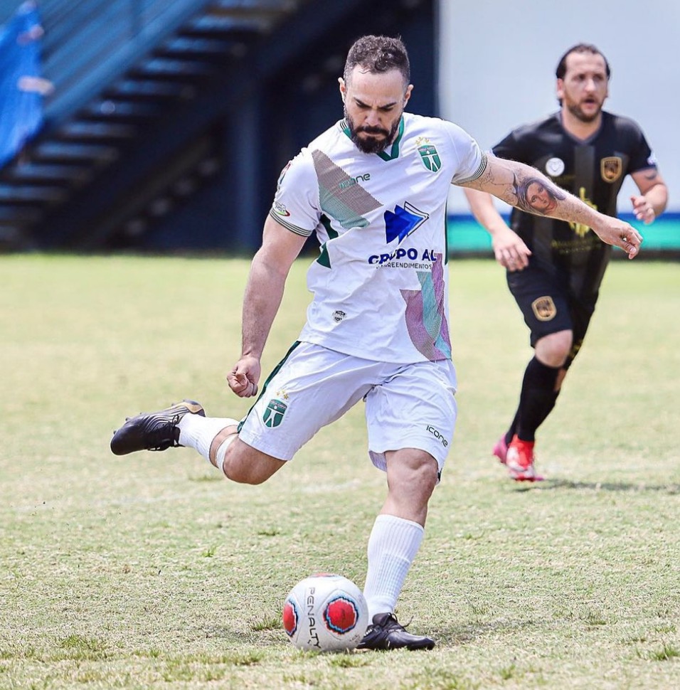 Advogado morre durante partida de futebol em Manaus 