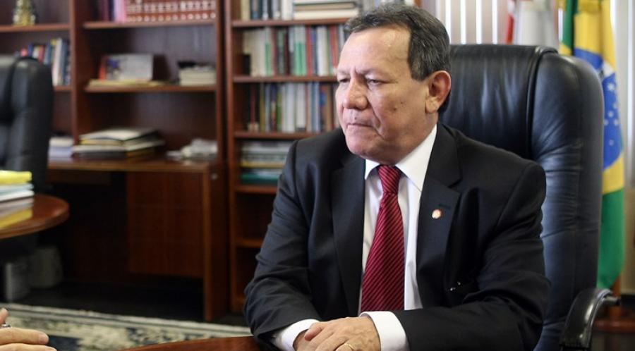 Ex-procurador geral do MP 'Chicão', morre de covid-19 em Manaus