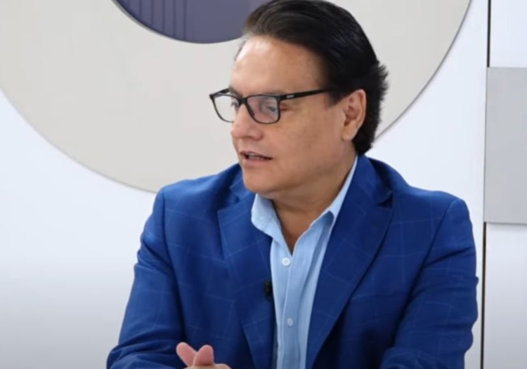 Suspeitos de assassinarem candidato à Presidência do Equador são mortos na prisão