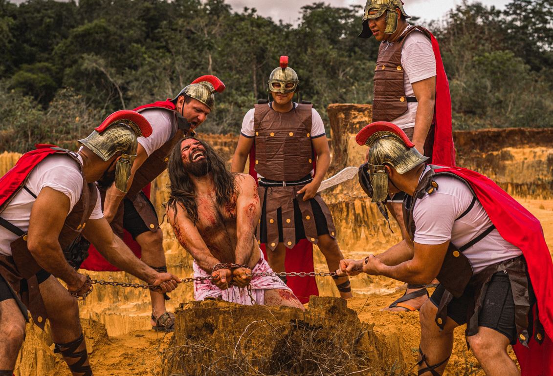 Igreja Chama Church apresenta espetáculo de Páscoa "Ben Iêdid" em Manaus