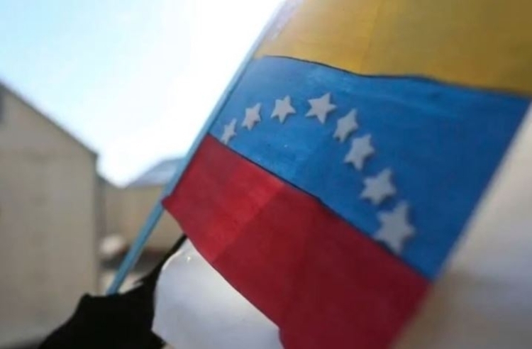 Venezuela sofre apagão de energia e governo diz que foi sabotagem