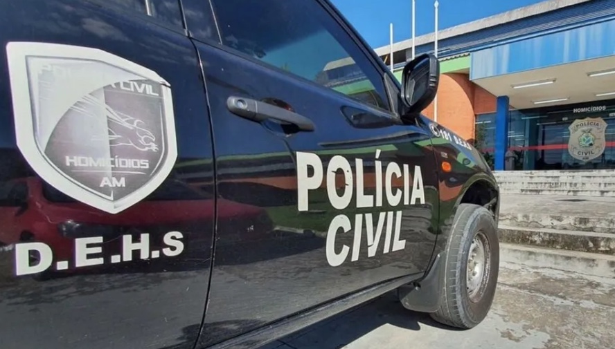 Criminoso mata jovem a caminho do trabalho a facadas e foge em moto roubada em Manaus