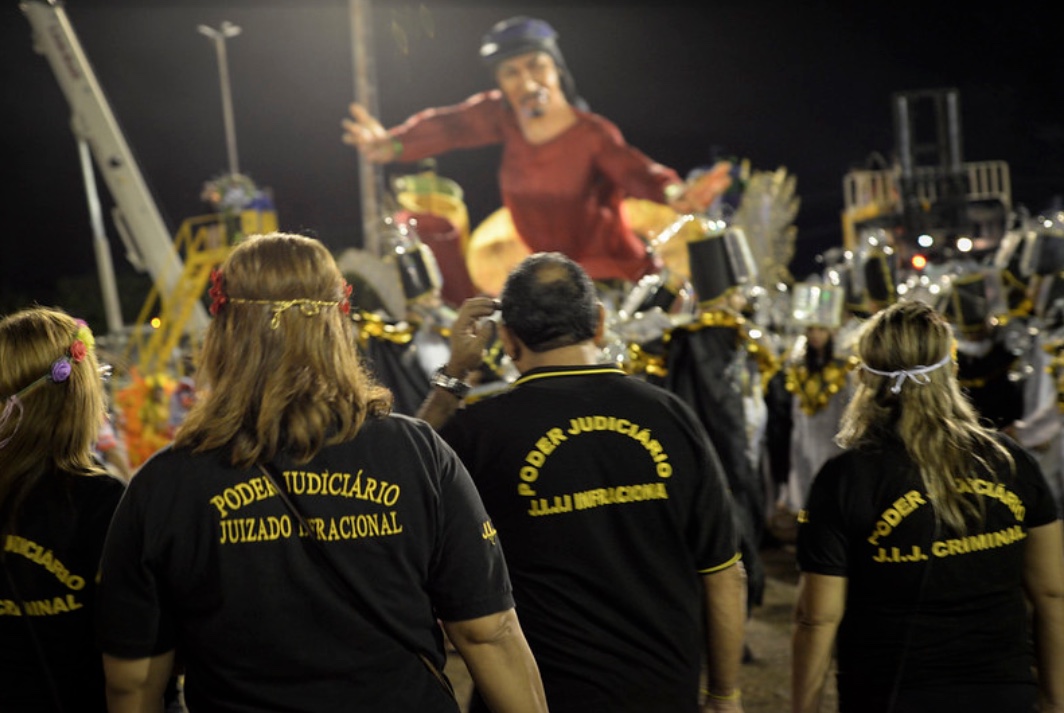 Sambódromo e aeroporto serão fiscalizados durante carnaval para proteger menores em Manaus