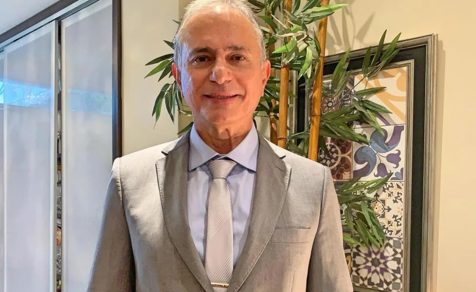 Presidente do CRM-AM é afastado sob suspeita de uso ilegal de registro de psiquiatria