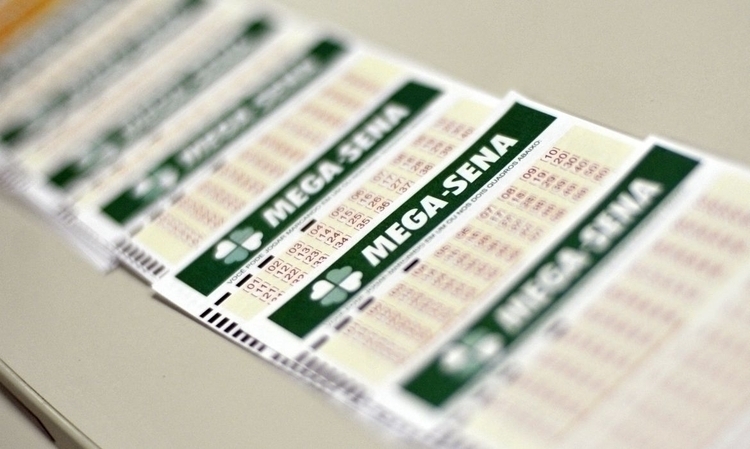 Mega-Sena sorteia R$ 144,9 milhões; confira dezenas