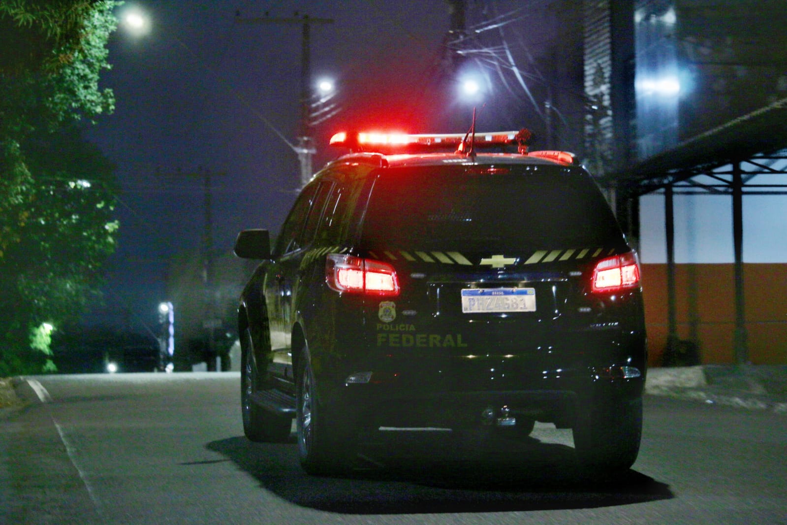 Operação da PF prende envolvidos em esquema de venda de ouro ilegal em Manaus