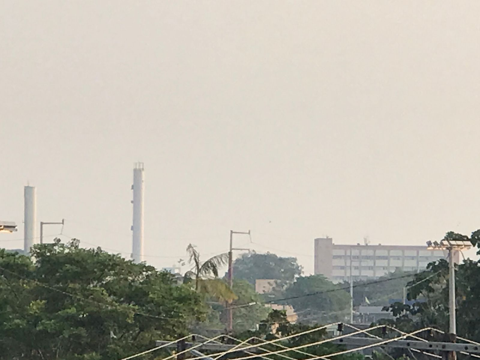 Com queimadas no interior, Manaus registra qualidade do ar 'pouco saudável' 