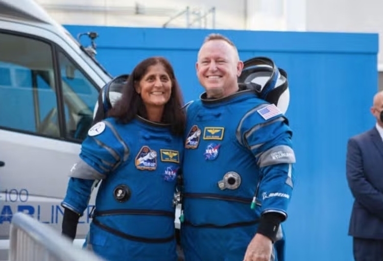 Nasa diz que irá adiantar retorno de astronautas ‘presos’ no espaço