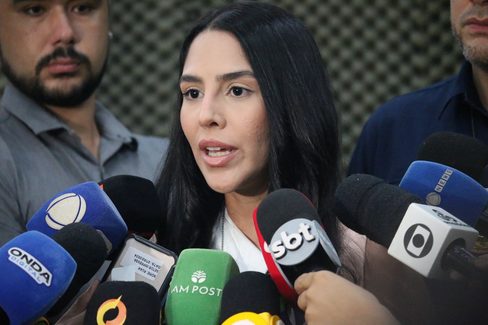 Tio usou desculpa de pegar celular para estuprar sobrinha em Tefé