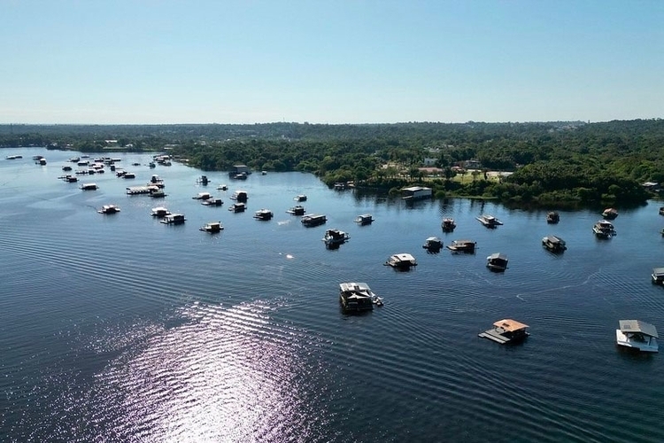 Remoção de flutuantes custará R$ 25 milhões, diz Prefeitura de Manaus