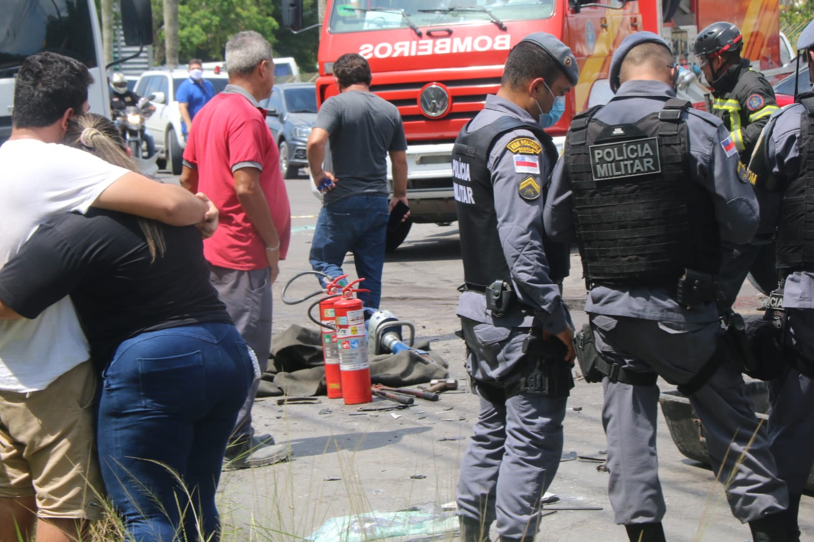 Engenheiro morto em acidente trabalhava como motorista de app para sustentar os filhos em Manaus