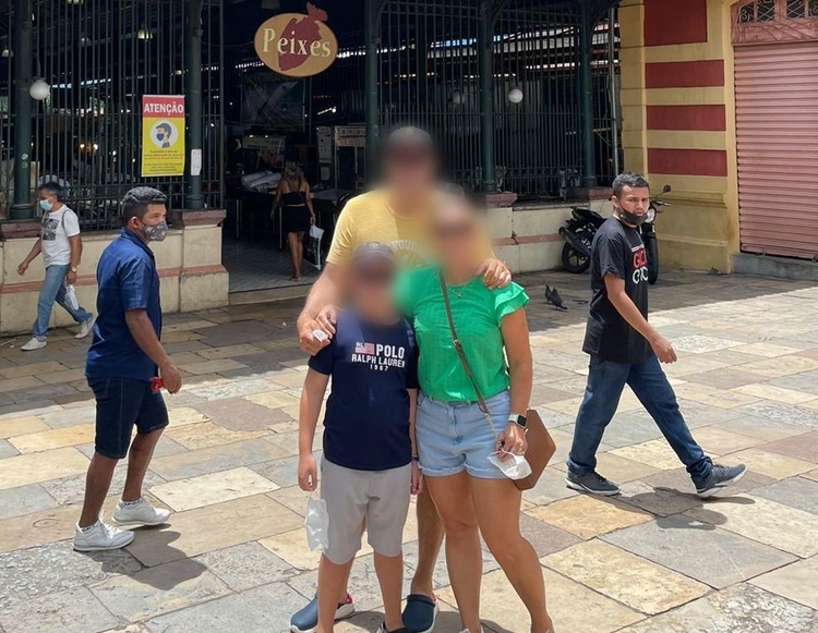 Suspeito que aparece em foto roubando turista em Manaus é preso