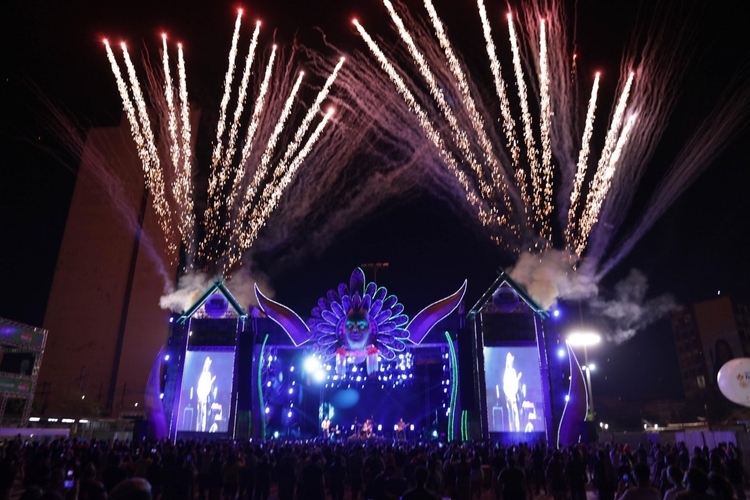 Pessoas com deficiência começam a receber pulseiras do Passo a Paço 2024