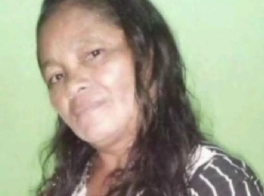 Mulher morre atropelada ao sair de igreja no Amazonas; motociclista não tem CNH