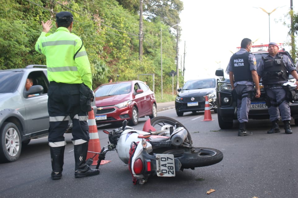 Servidor da Seduc esmagado por carreta em Manaus foi arrastado por 30 metros 