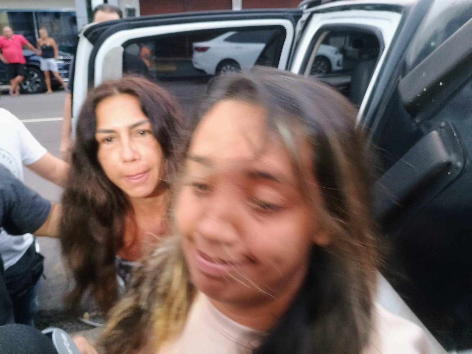 Mãe de Djidja Cardoso estava com ampola de ketamina escondida nas partes íntimas durante prisão