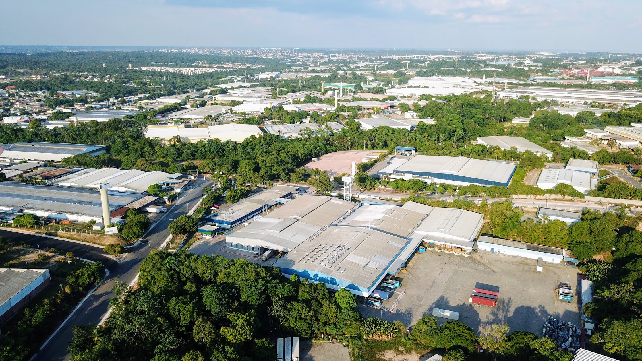 Novo decreto de Bolsonaro burla STF e ameaça empresas da Zona Franca de Manaus