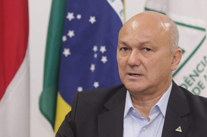 Verdade agora é fake para Menezes; veja trechos da entrevista do coronel