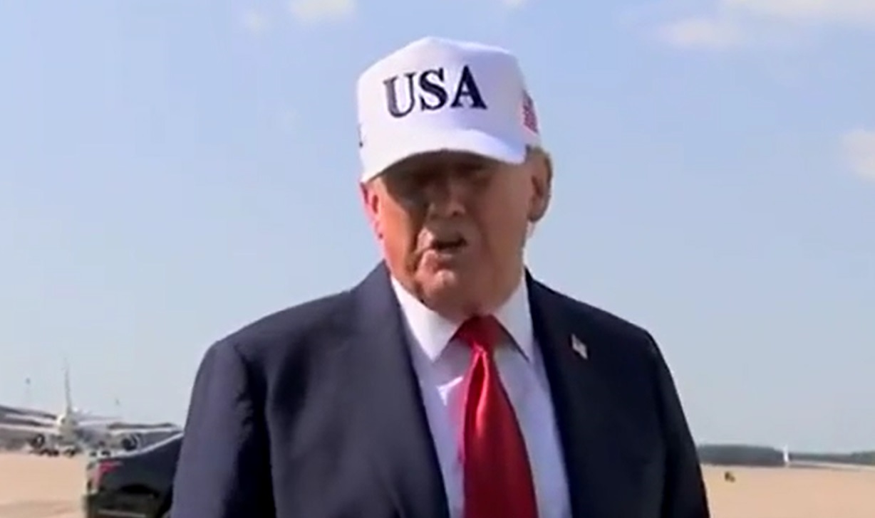 Trump aprova corte de US$ 1 trilhão na saúde e dívida pode crescer US$ 3,3 trilhões