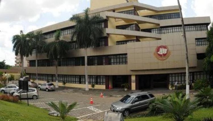 Covid-19 entre servidores do MP-AM faz sindicato pedir que população evite visitar órgão