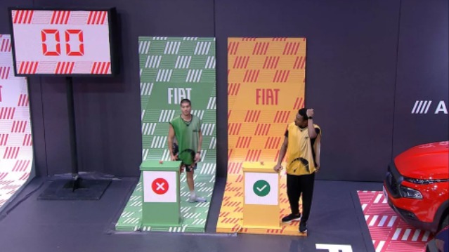 Vídeo mostra que Arthur esqueceu de apertar botão em prova de resistência