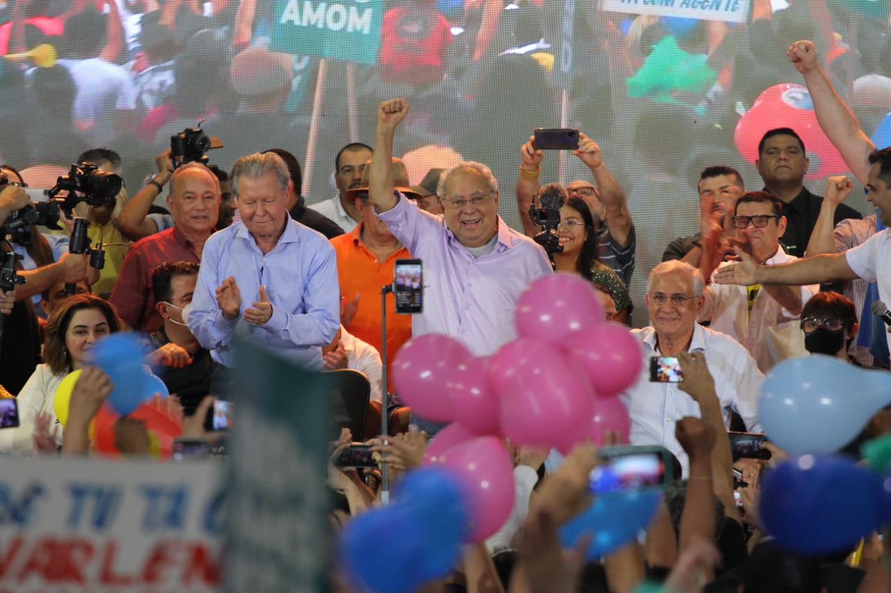 Amazonino promete triplicar valor do auxílio estadual 