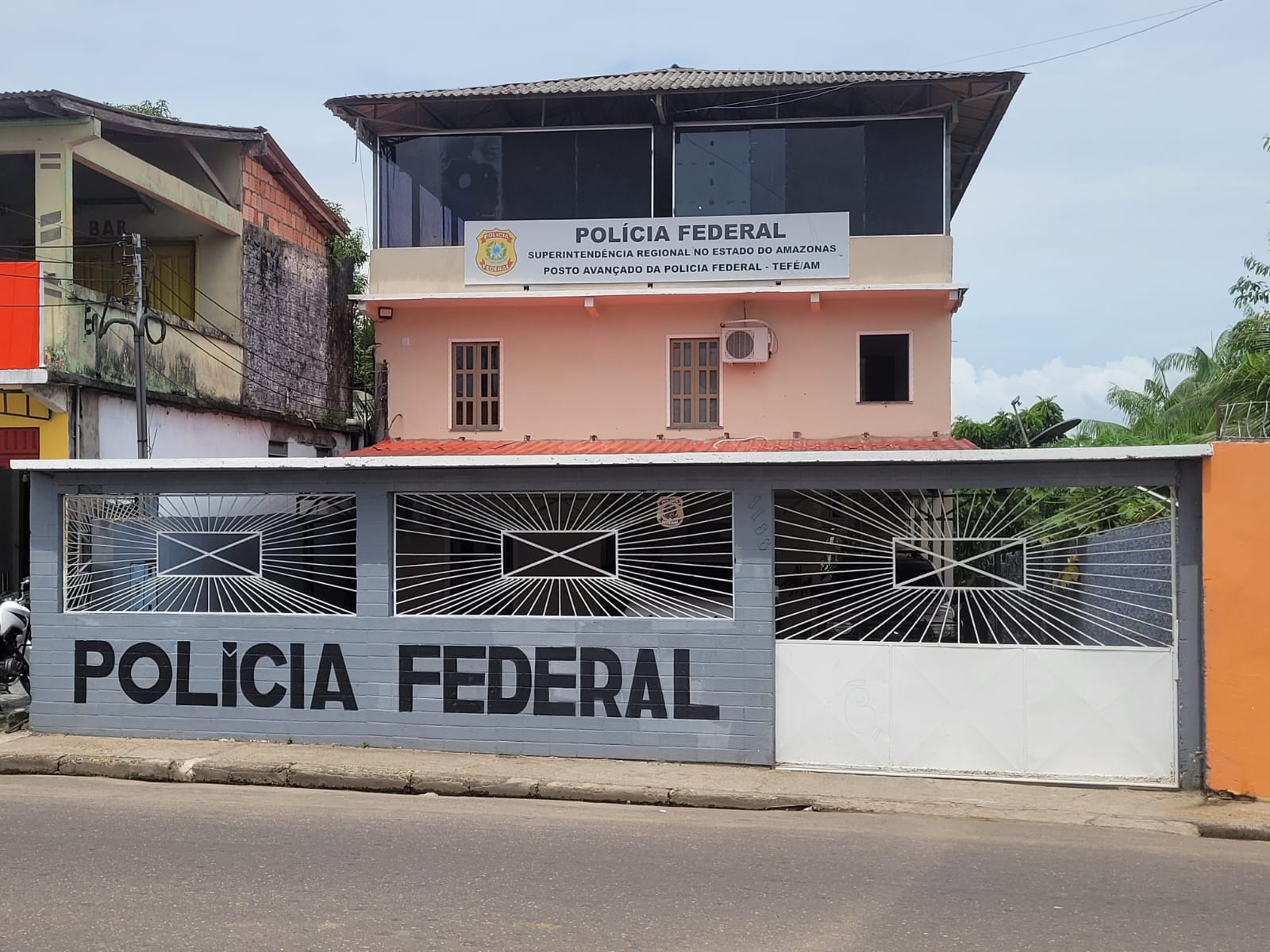 PF prende homem tentando fugir de cidade do Amazonas após estuprar adolescente