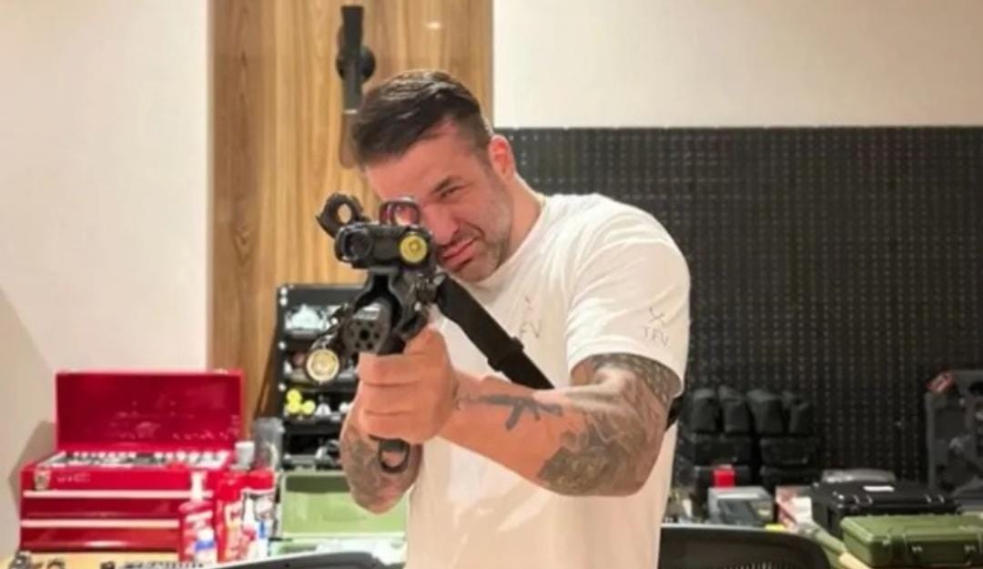 Acusado de estupro, Thiago Brennand pede para não ser preso ao voltar para o Brasil 