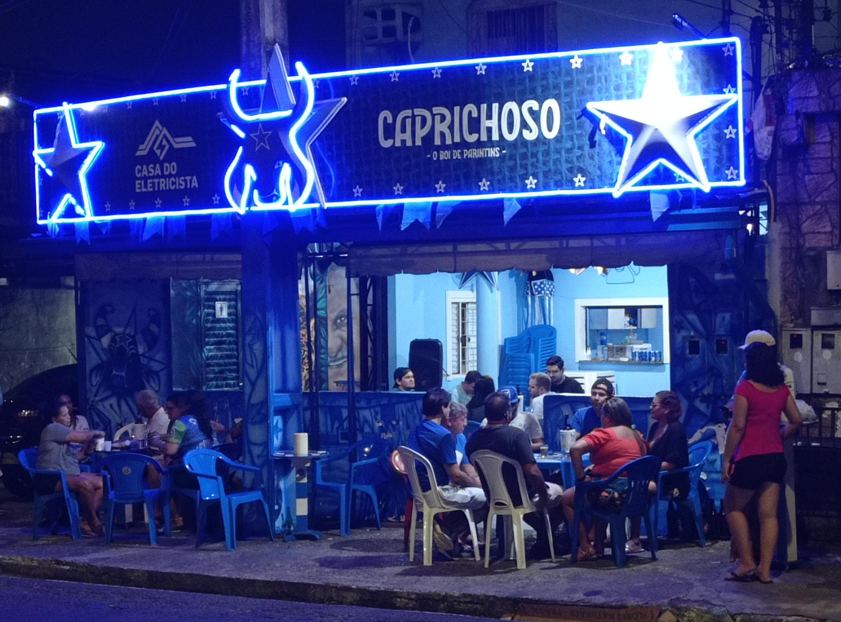 1ª Feijoada do Bar do  Lourinho reúne torcedores do Caprichoso em Manaus