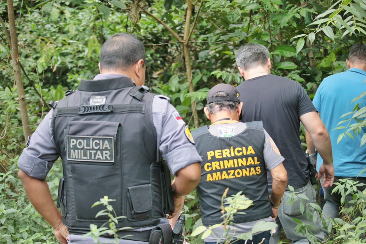 Corpo de mulher com marca de espancamento a pauladas e tiro na cabeça é encontrado no Tarumã
