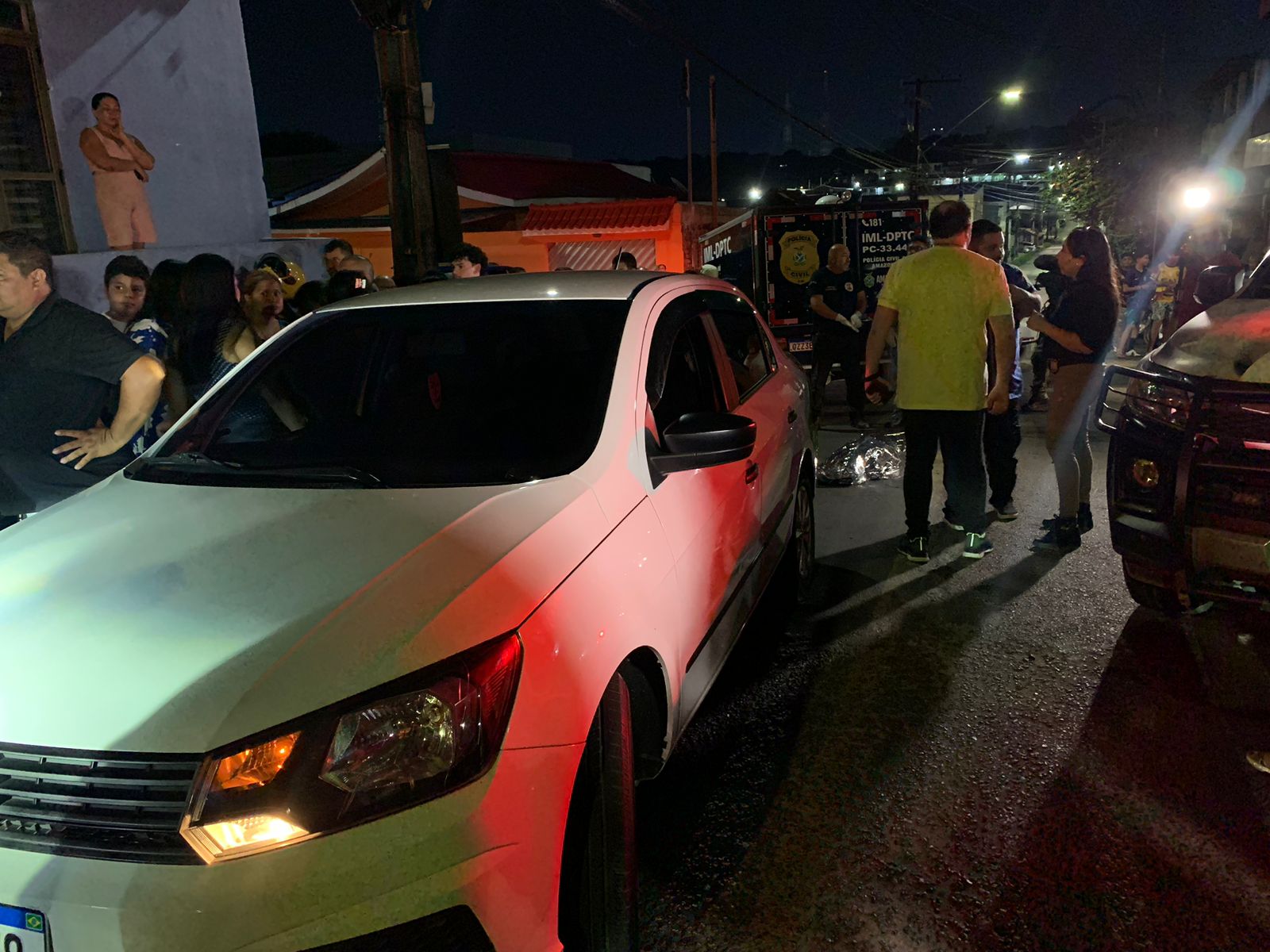 Costureira morre atropelada por carro ao tentar atravessar rua no Petrópolis 