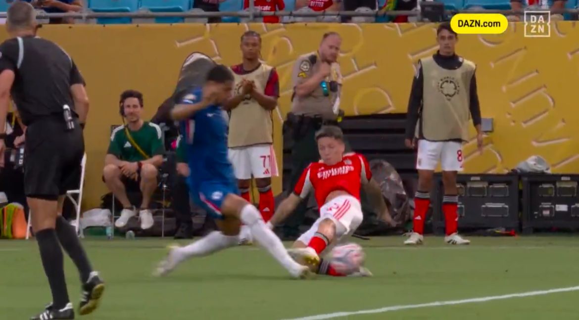 Chelsea vence Benfica em jogo épico e enfrentará o Palmeiras no Mundial