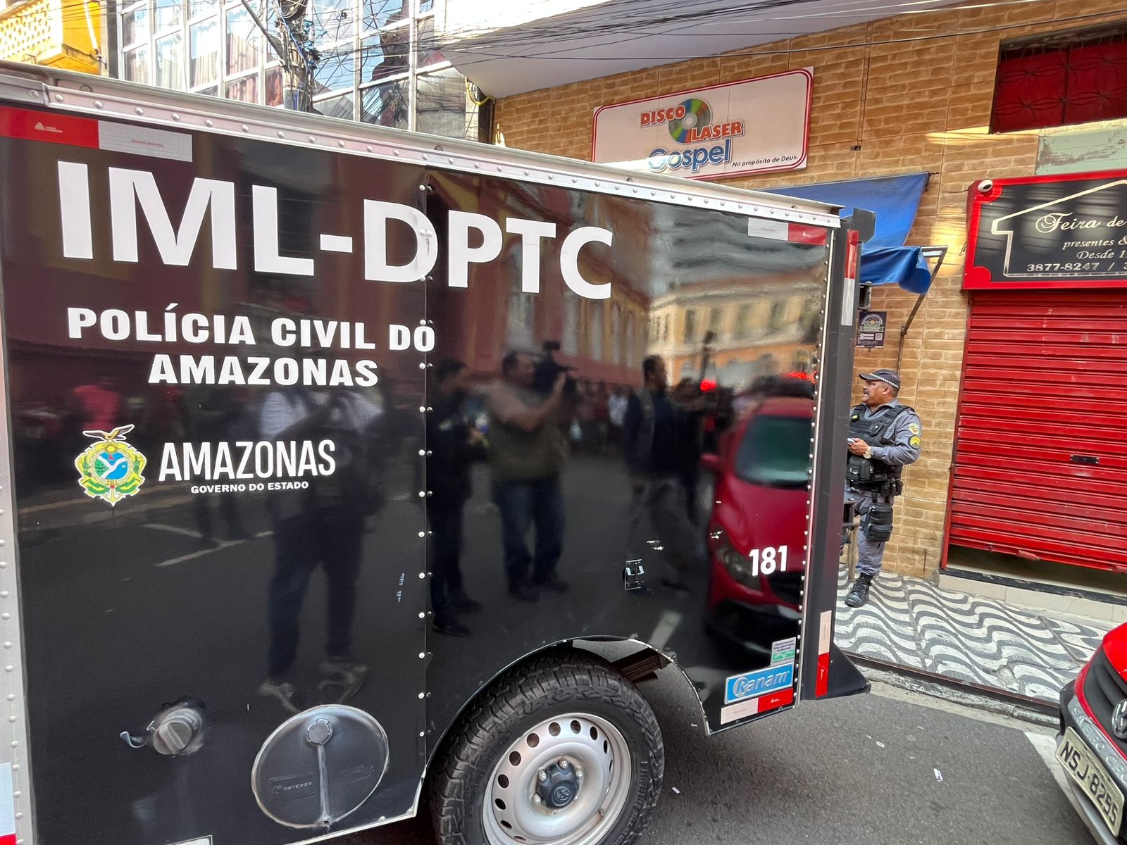 Tentativa de assalto a joalheria acaba com um morto em Manaus