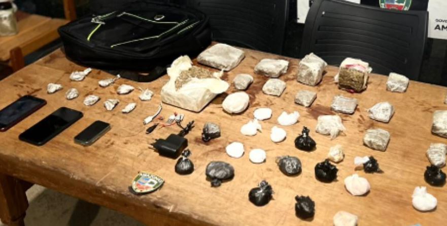 Drogas são encontradas com detento que comandava áreas de tráfico de dentro da cela no Amazonas