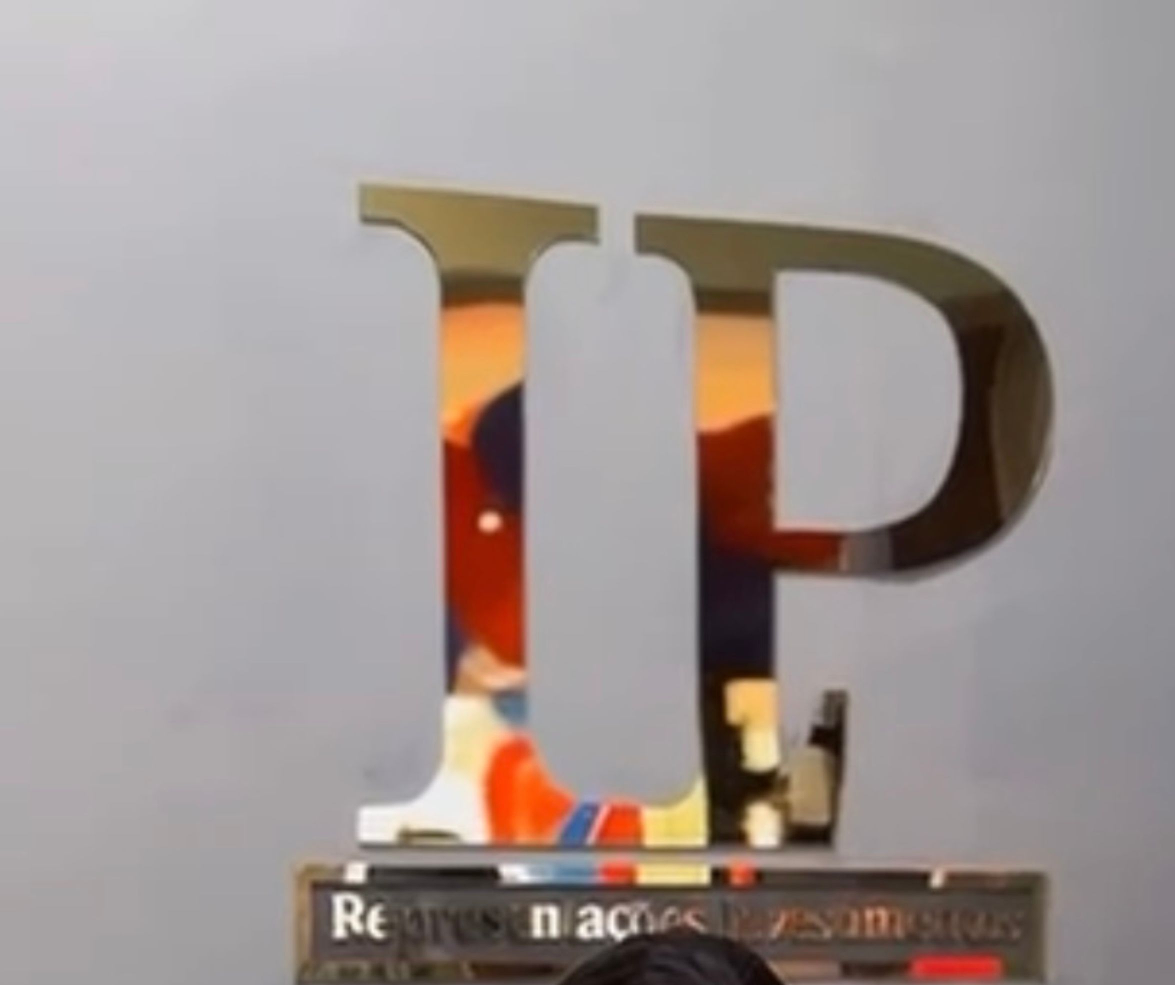 Sócia-proprietária de empresa é detida por estelionato na venda de veículos em Manaus