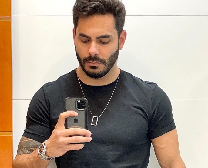 Rodolffo confirma nude vazado com pênis à mostra: ‘não era o meu melhor'