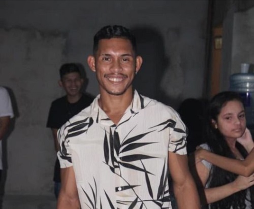 Professor de zumba baleado ao sair de academia morre em Manaus