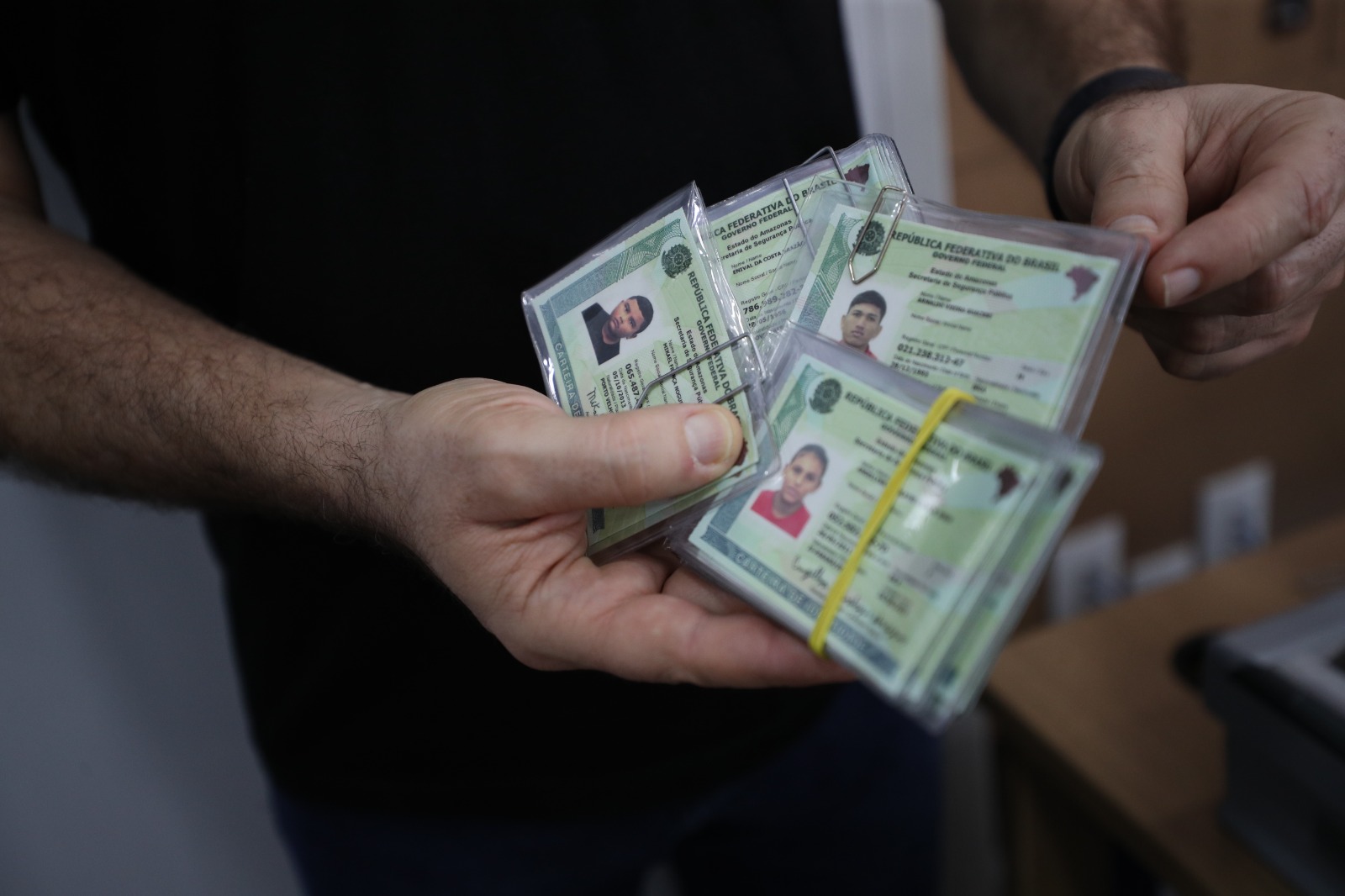 Atendimento ao público para a emissão do novo RG em Manaus é suspenso em Manaus