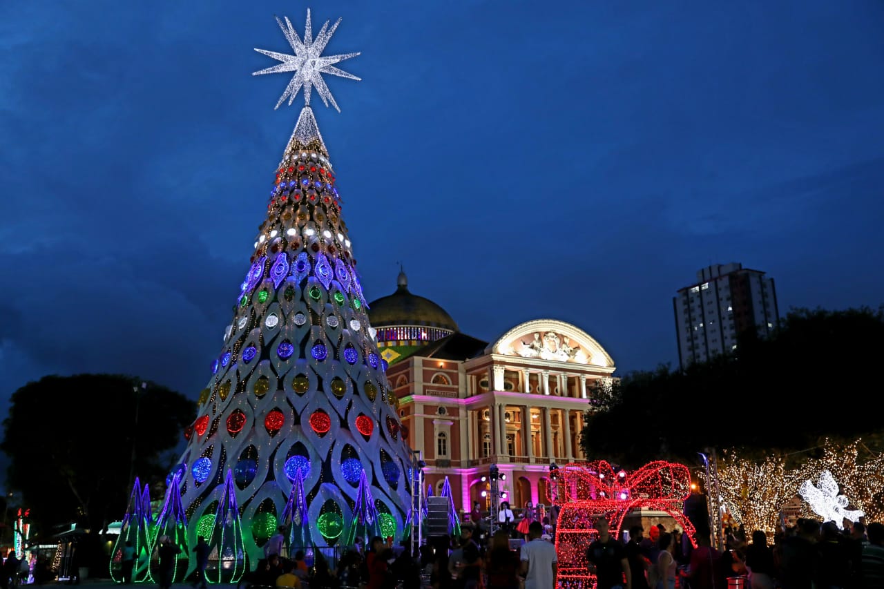 Espetáculo de Natal no Teatro Amazonas inicia apresentações nesta sexta; veja programação